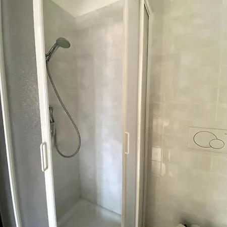 דירה Attic With Sea View And Car Box *