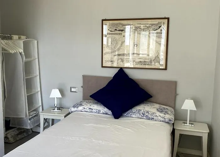 Attic With Sea View And Car Box Laigueglia
